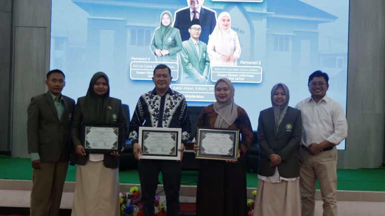 Program Studi Sistem Informasi UNUGIRI Gelar Seminar Internasional tentang Intelligent Data-Driven Decision Making untuk Smart Region